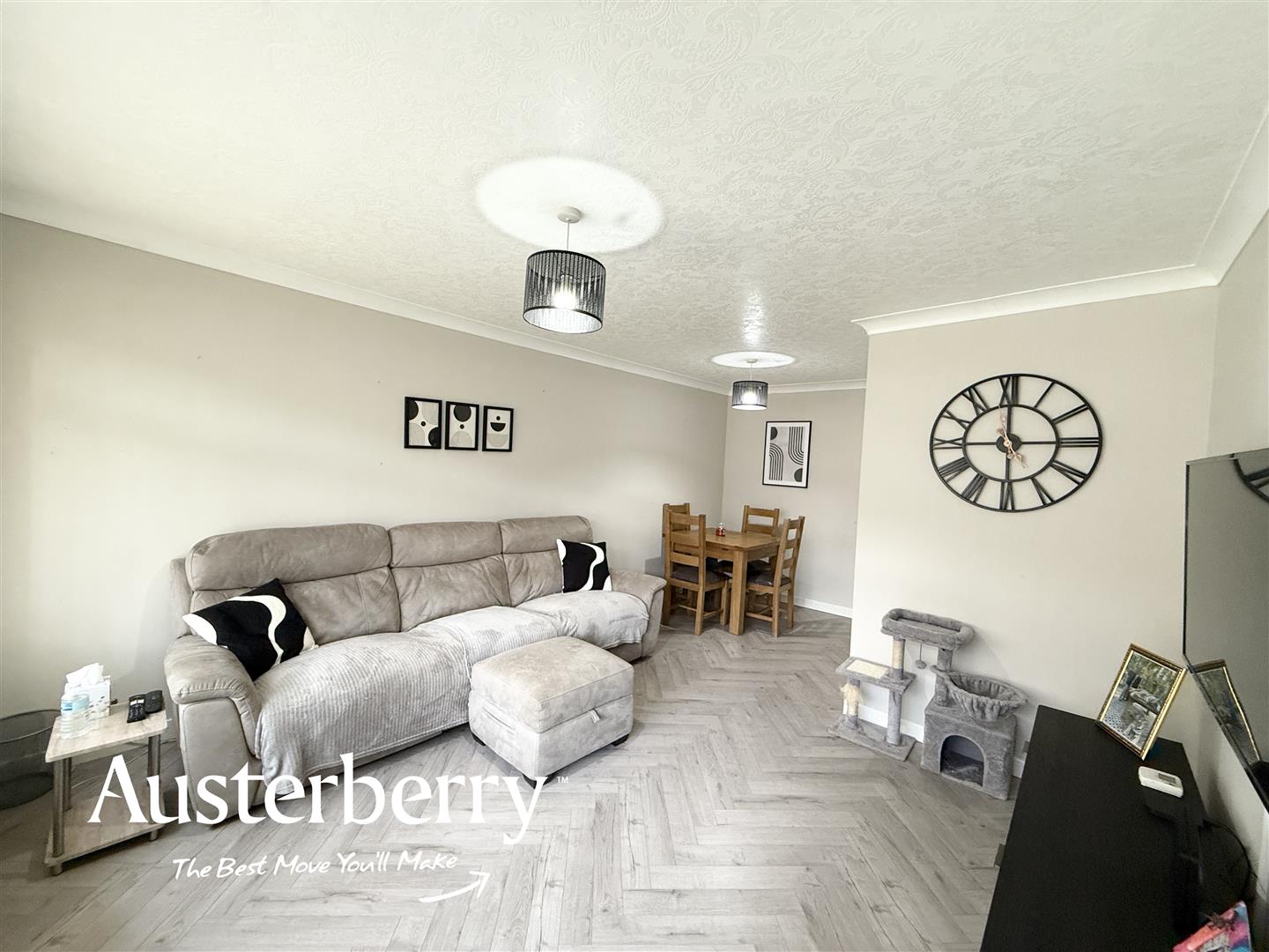 2 bed property in Weston Coyney Road, Stoke-On-Trent